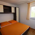 Apartment In - Insel Krk 13430
