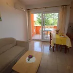 Apartment In - Insel Krk 13430