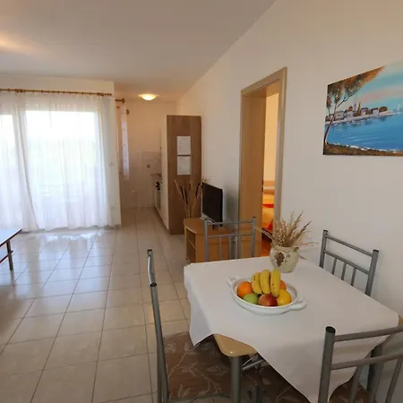 In Silo/insel Krk 13430 Apartment *