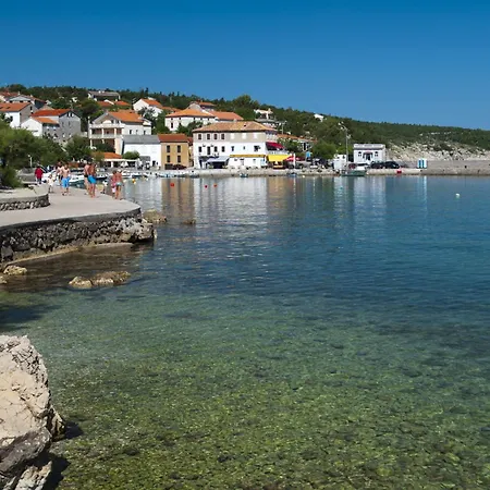 In - Insel Krk 13430 * سيلو