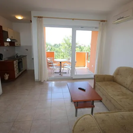 Apartment In Silo/insel Krk 13430 Šilo