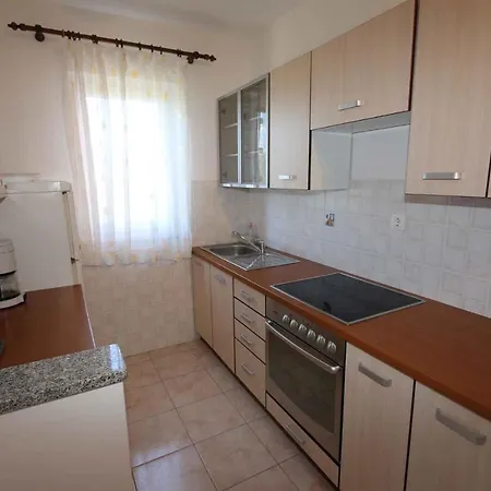In Silo/insel Krk 13430 Apartament