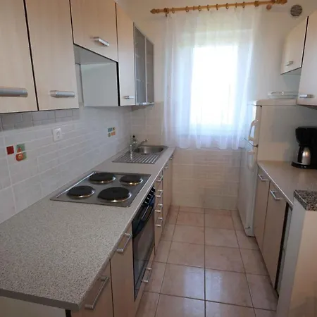 Apartament In Silo/insel Krk 13430 *